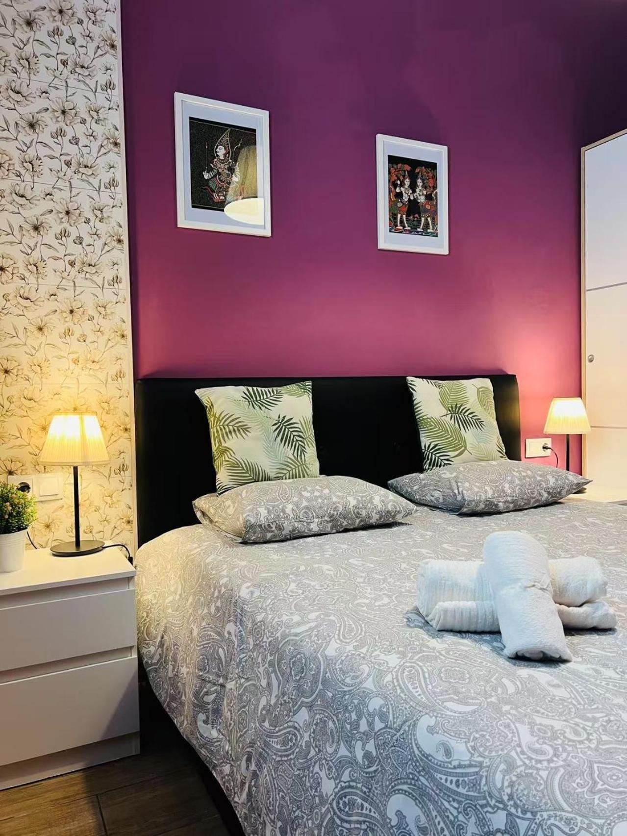 New Camp Nou Apartment/Diret Airport,Beautiful Οσπιταλέτ ντε Λιοβρεγάτ Εξωτερικό φωτογραφία